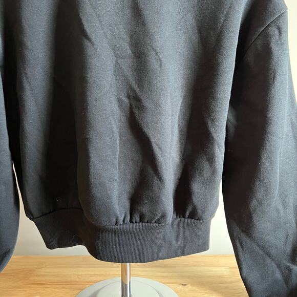 Wild Fable Women's Black Long Sleeve Crewneck Sweatshirt - Size Medium - NWT - Picture 4 of 8